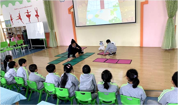 “人工智能+教育“AI双师”走进山东省济南市钢城
