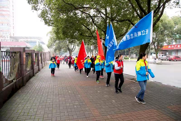 新春走基层| 爱心伴成长,志愿我先行 ——湖北省宜昌市猇亭区2019年志愿先锋活动正式启动