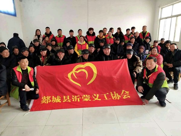 寒冬有真情,情暖敬老院