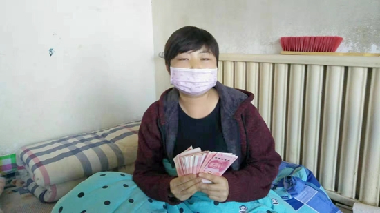 大爱行天下 热血暖人间
