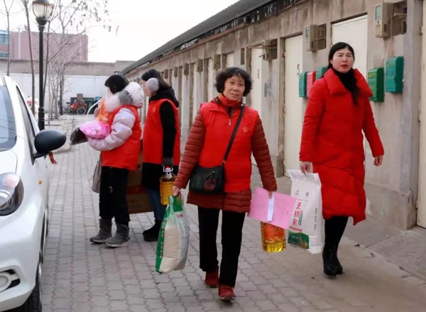 河南开封【乐邻社区志愿服务站】豫见正能量·佳节送温暖