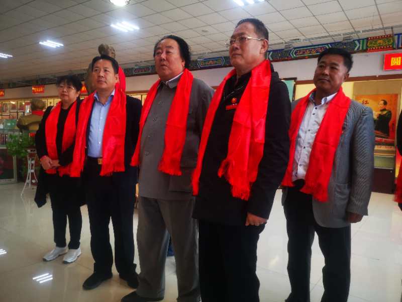 河北省唐山市冀东革命史研究会领导参观唐山燕山爱国主义教育基地
