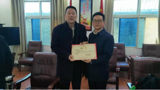 雷锋日回乡教授做公益,促家乡振兴 ——红安公益行公益在线全