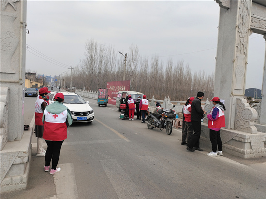 公益在线淄博站志愿者防疫情冲在一线